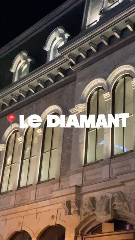 Notre équipe transporte un piano