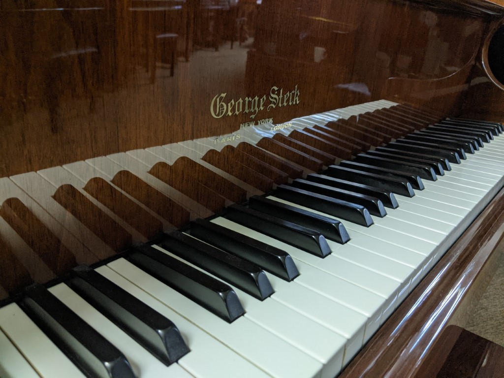 George Steck GS-52 — piano droit, photo 1