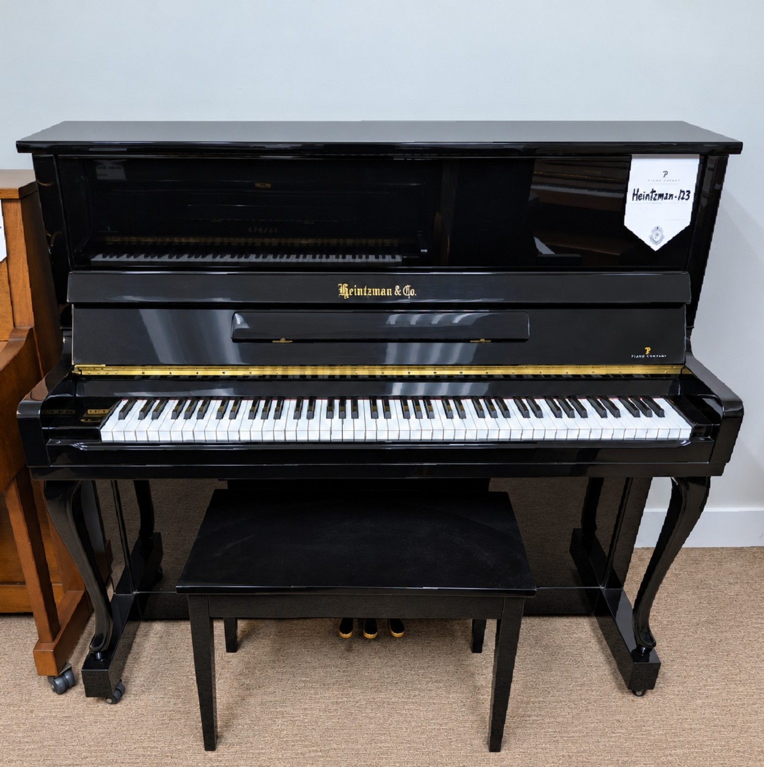 HEINTZMAN 123 — piano droit