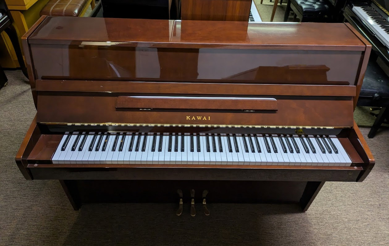 KAWAI CE-7 — piano droit