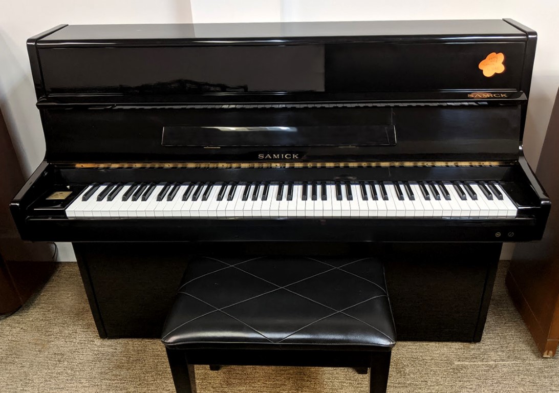 SAMICK S-108S — piano droit, photo 1