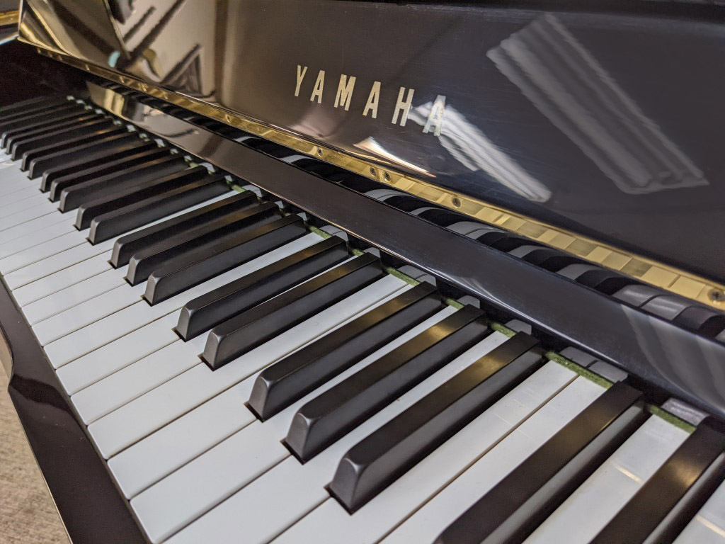 YAMAHA M1A — piano droit, photo 2