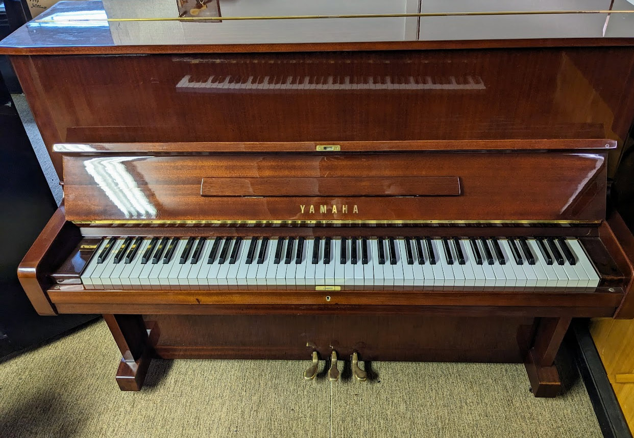 YAMAHA U1 — piano droit