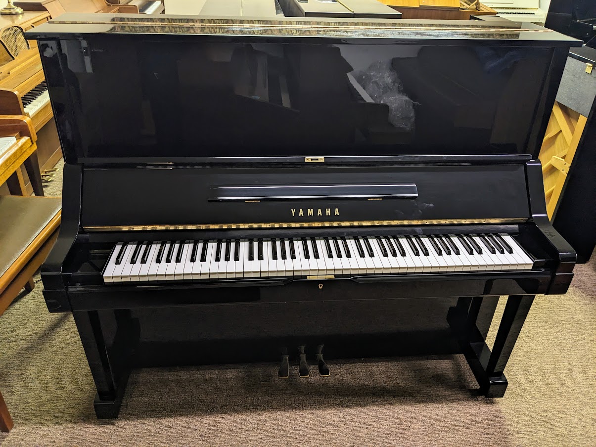 YAMAHA UX — piano droit, photo 1