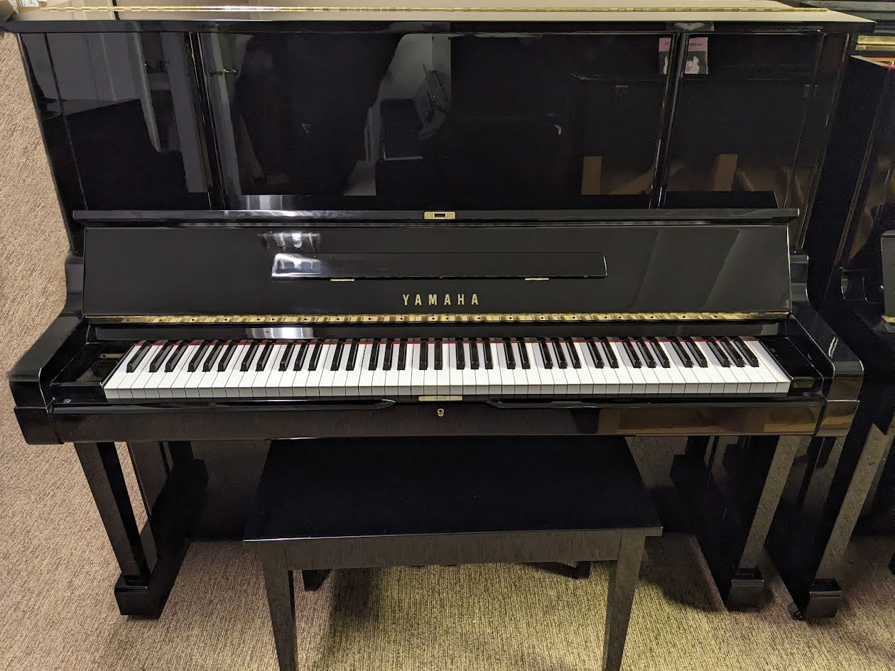 YAMAHA YUX — piano droit