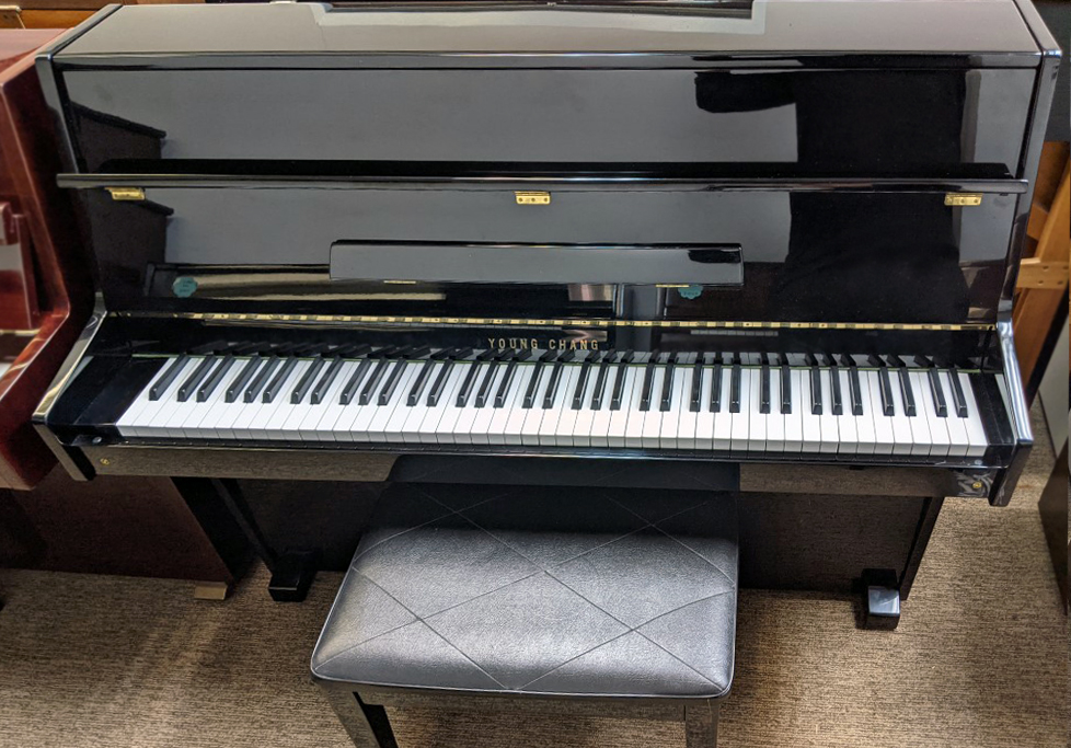 YOUNG CHANG E-101 — piano droit, photo 1