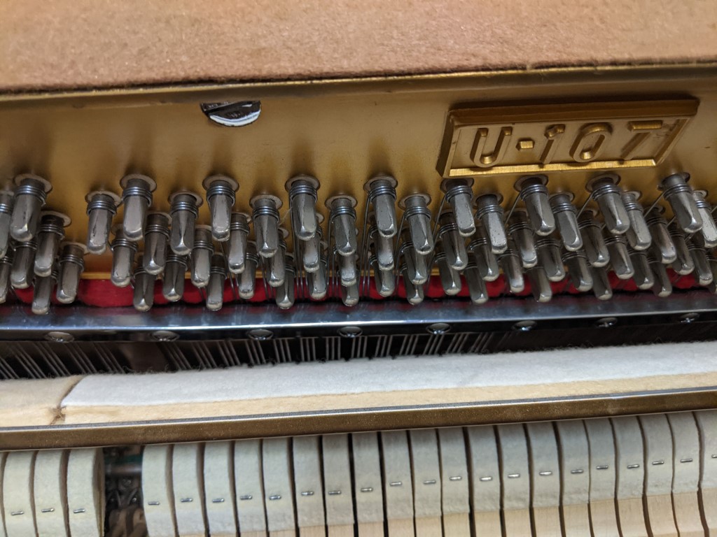 YOUNG CHANG U-107 — piano droit, photo 3