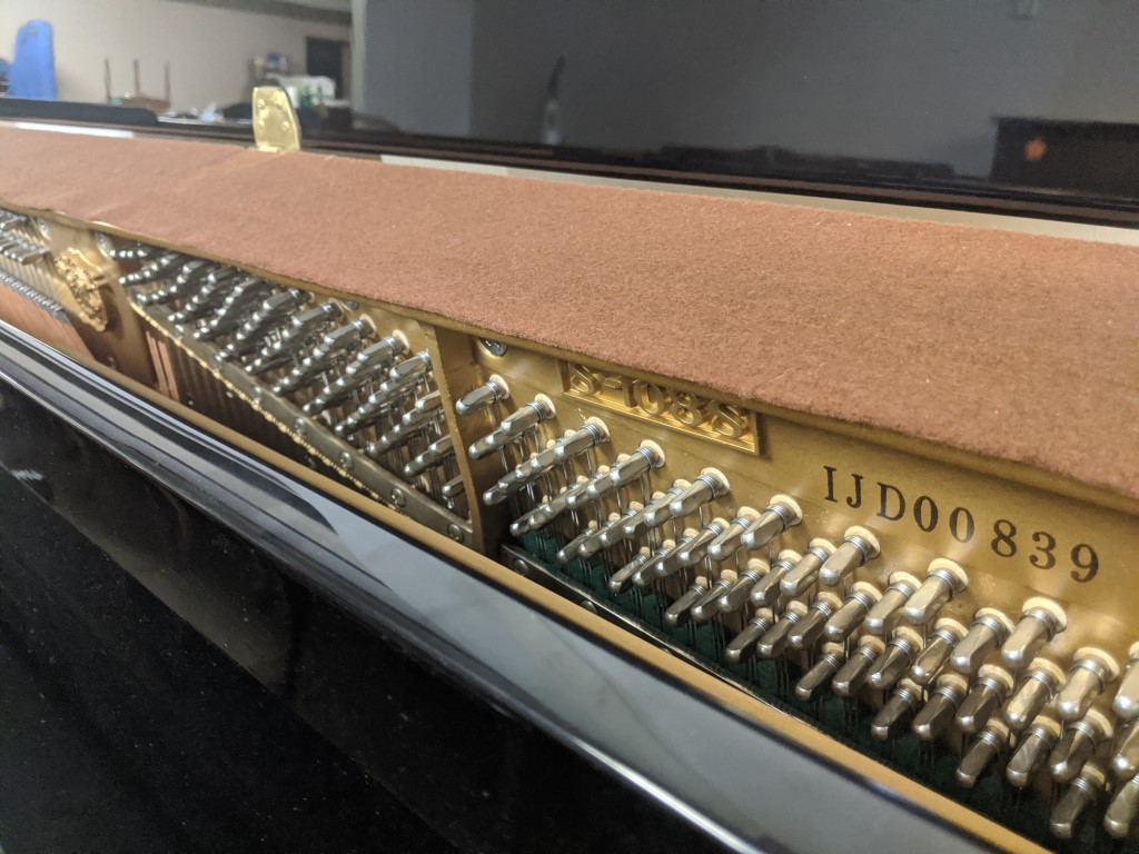 SAMICK S-108S — piano vendu