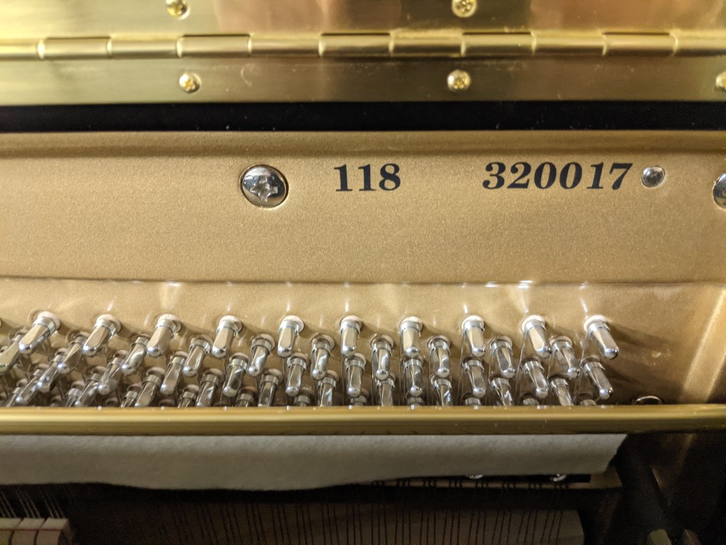 SAVARIA KC-118-KR — piano vendu