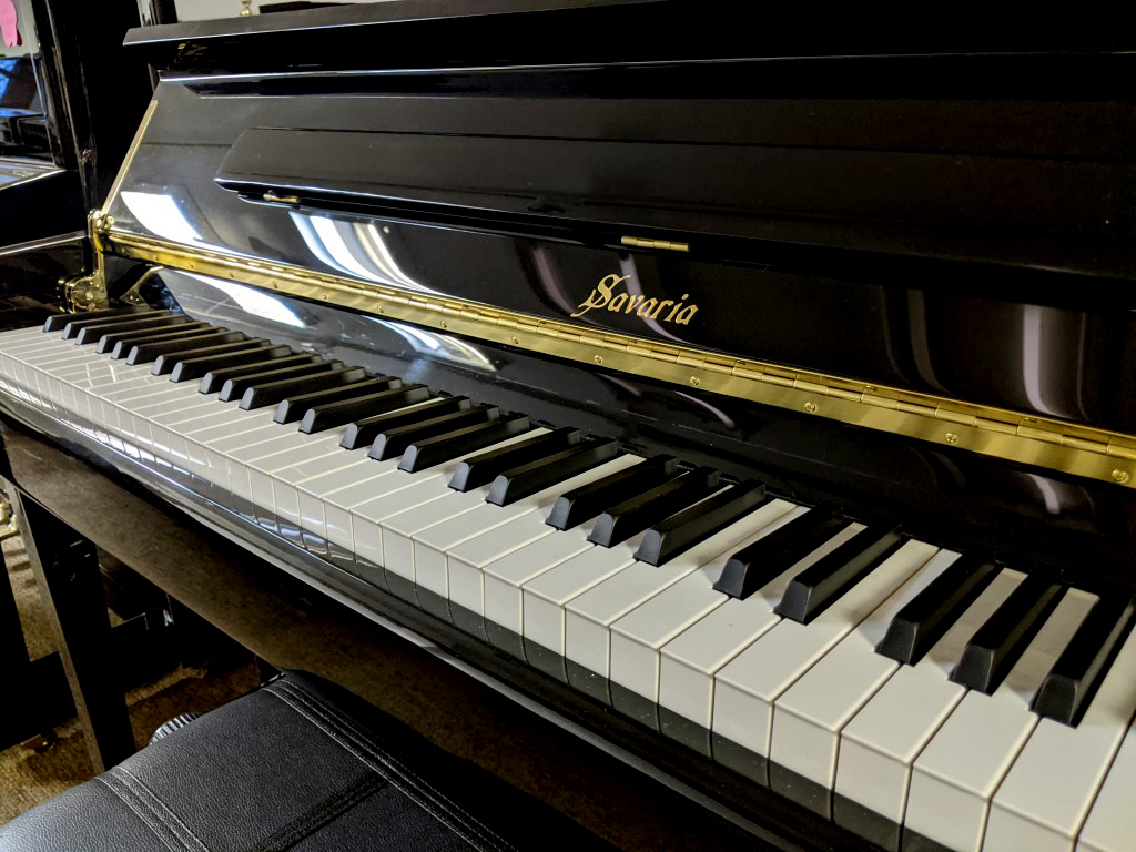 SAVARIA KC-121-KR — piano vendu