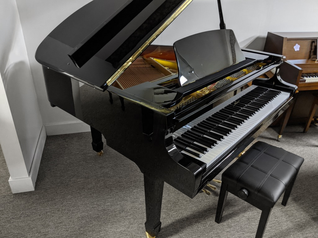 SAVARIA KC-152-KR — sold piano
