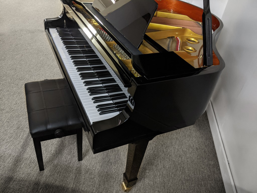 SAVARIA KC-152-KR — sold piano