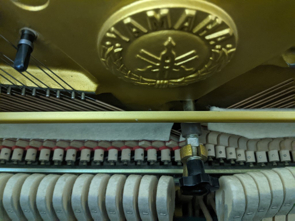 YAMAHA SÉRIE B — piano vendu