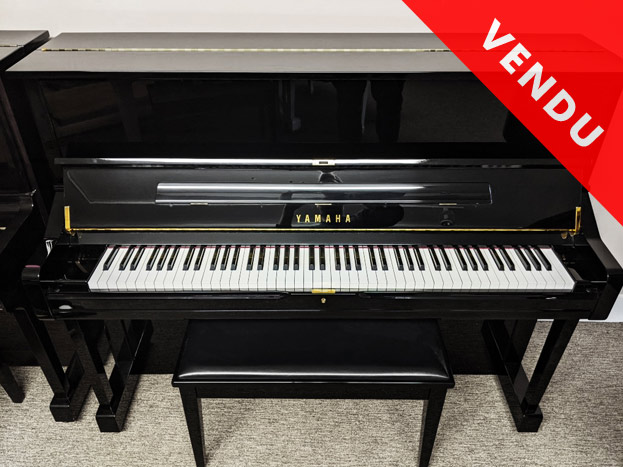 YAMAHA U1