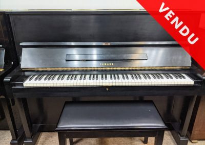 YAMAHA U1