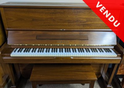 YAMAHA U1