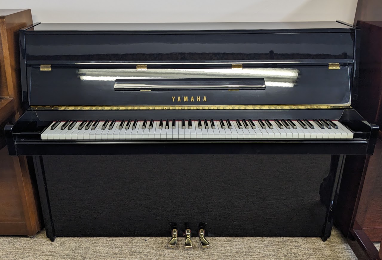 YAMAHA M108