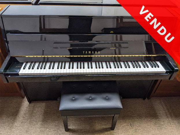 YAMAHA C108
