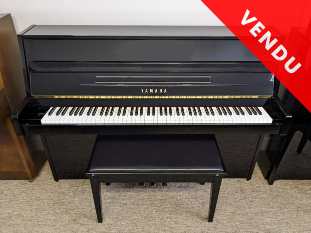 YAMAHA C-109