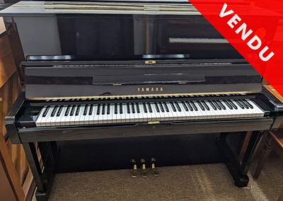 YAMAHA U1