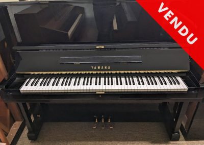 YAMAHA U3